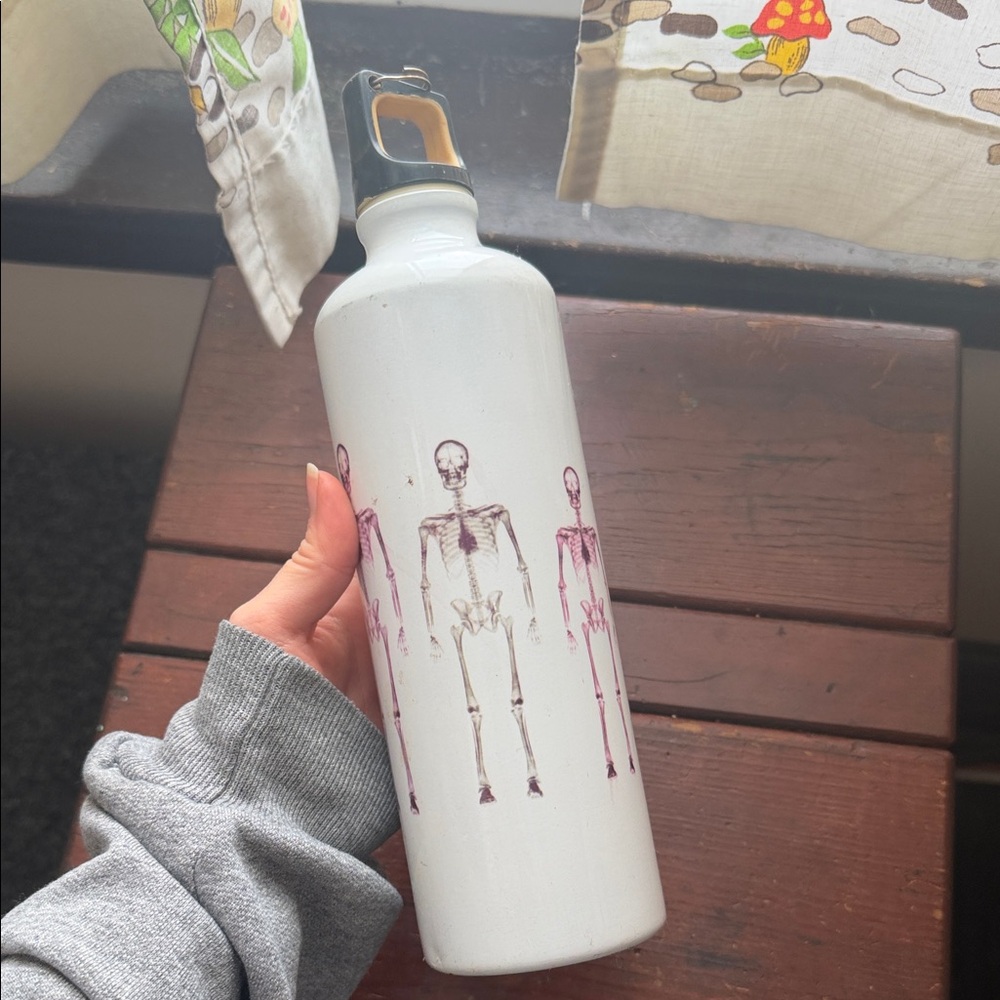 Skeleton Print White metal Water Bottle